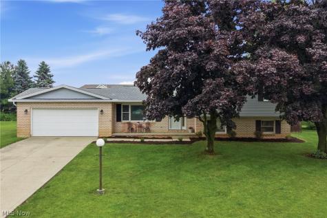 1046 Foxmoor Lane Ashland OH 44805