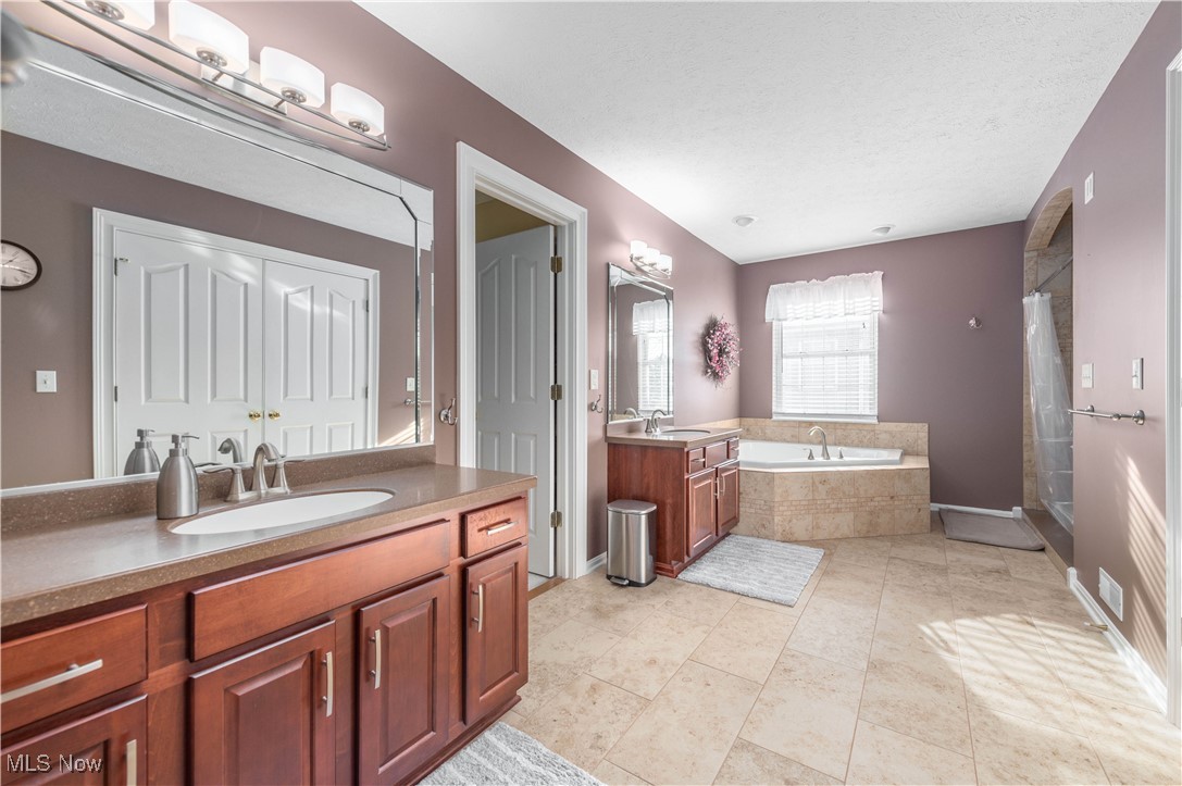 4528 Secretariat Court Avon OH 44011