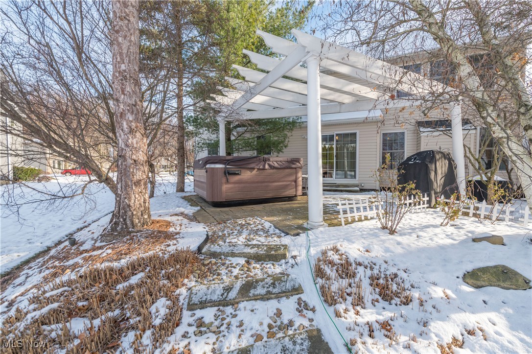4528 Secretariat Court Avon OH 44011
