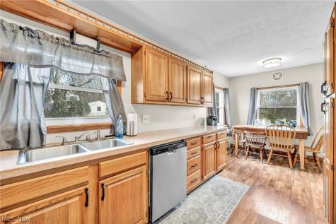 591 Long Drive Norton OH 44203