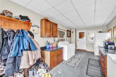 591 Long Drive Norton OH 44203