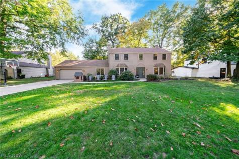32547 Schooner Court Avon Lake OH 44012