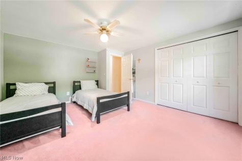 32547 Schooner Court Avon Lake OH 44012