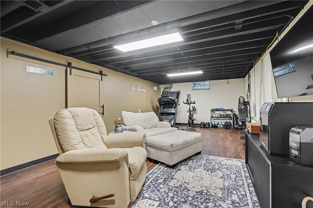 512 E Liberty Street Youngstown OH 44505