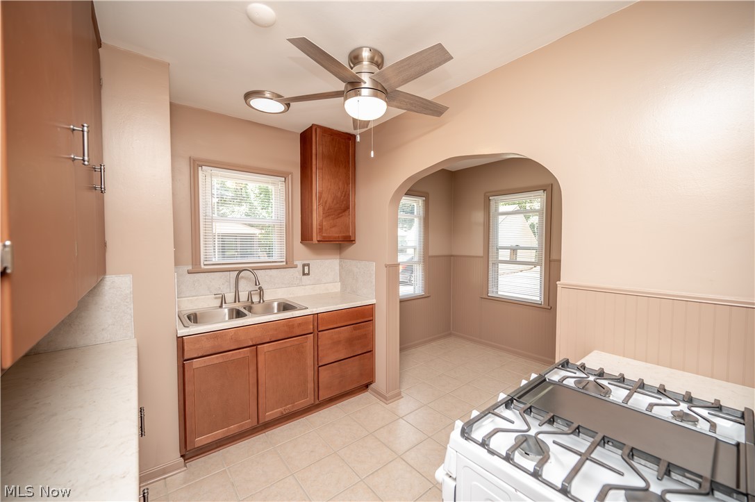 3712 Logan Way Youngstown OH 44505