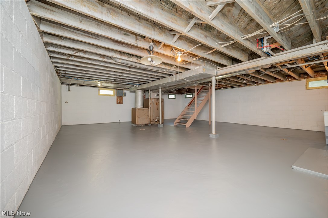 3712 Logan Way Youngstown OH 44505