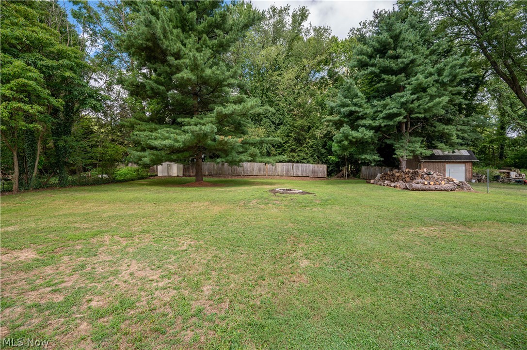 3712 Logan Way Youngstown OH 44505