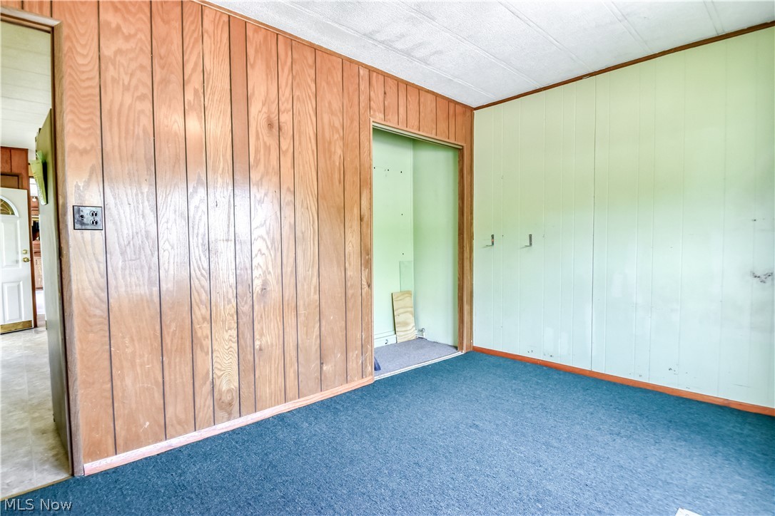 112 Lakeside Way SW Warren OH 44481