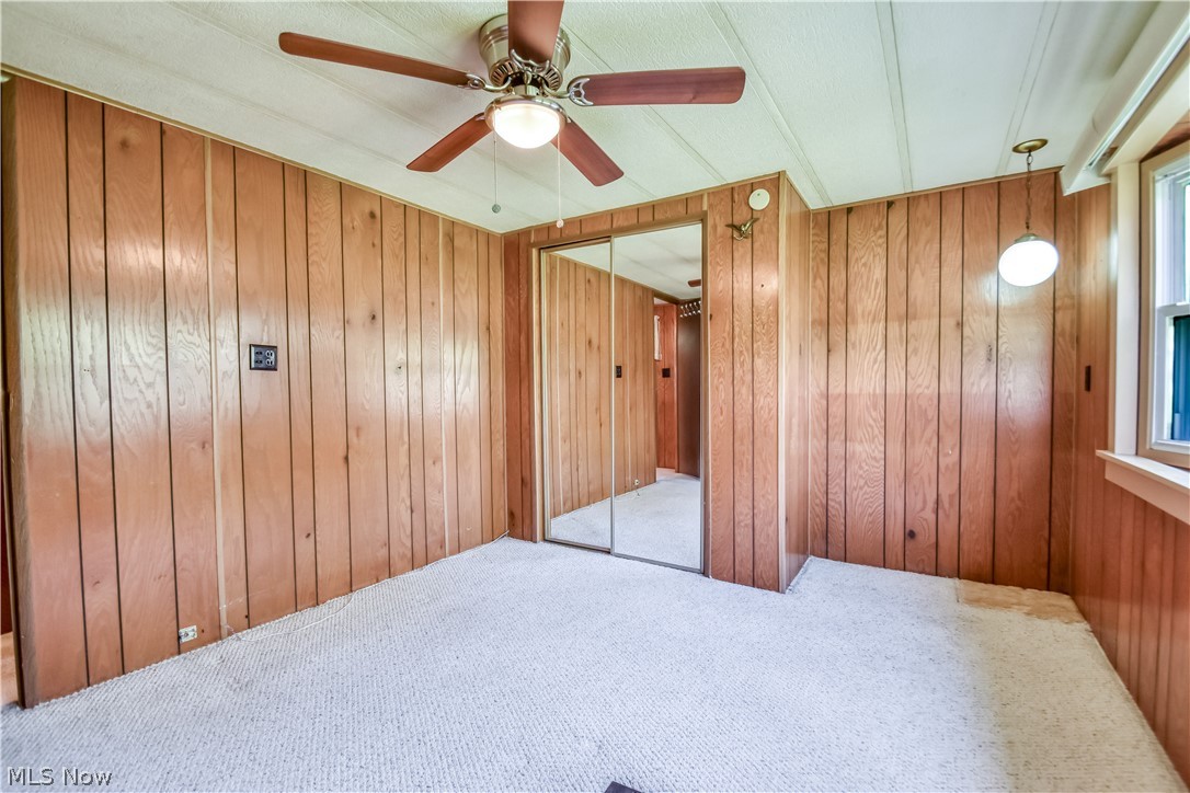 112 Lakeside Way SW Warren OH 44481