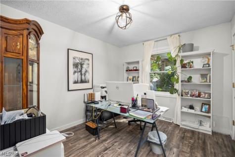 17791 E Parkway Lagrange OH 44050