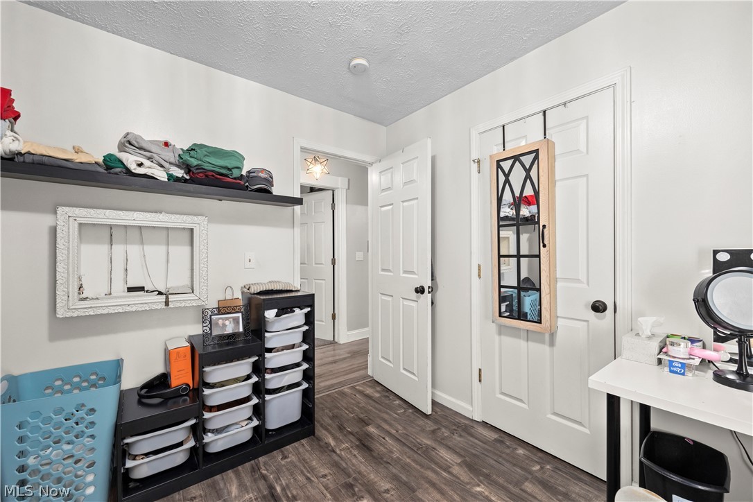 17791 E Parkway Lagrange OH 44050