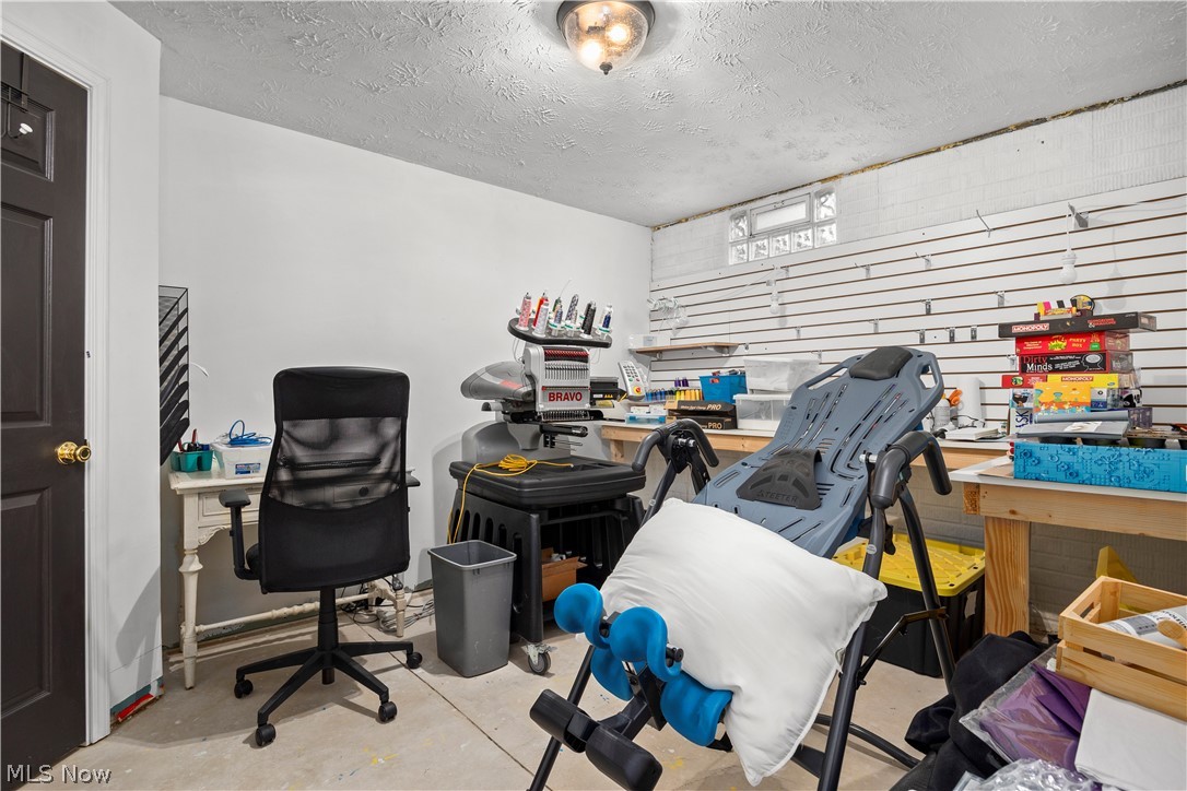 17791 E Parkway Lagrange OH 44050