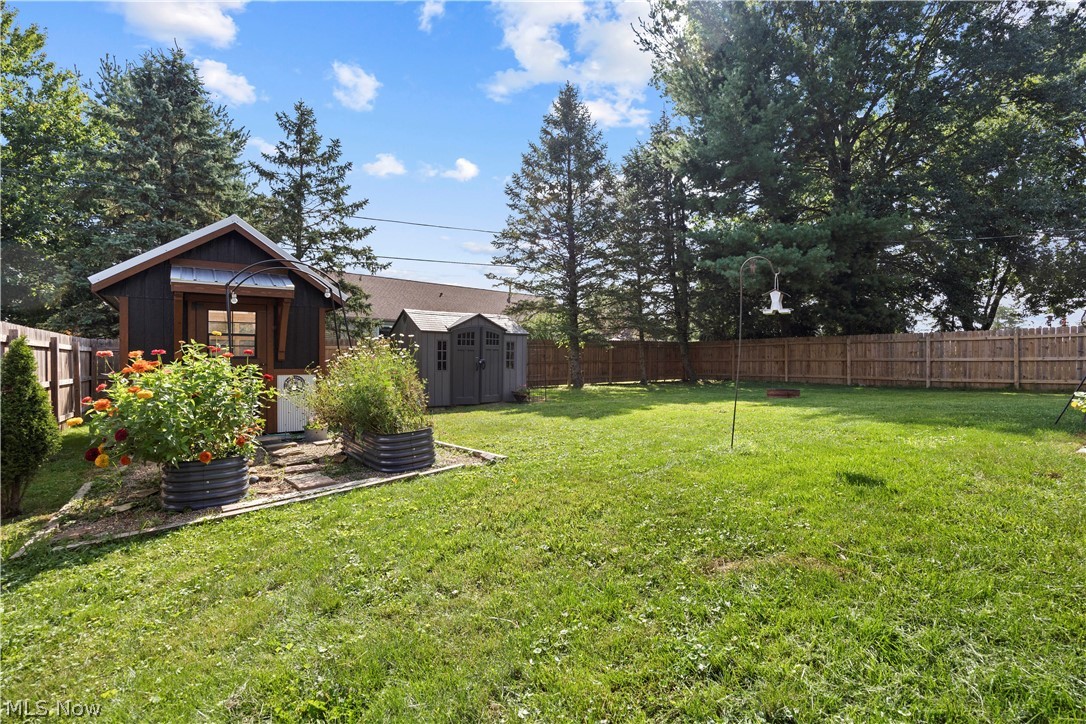 17791 E Parkway Lagrange OH 44050