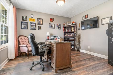 2553 Diamond Street NE Canton OH 44721