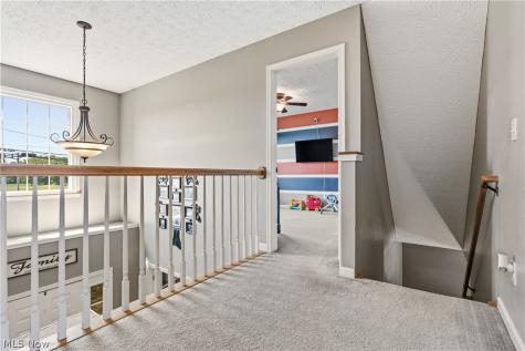 2553 Diamond Street NE Canton OH 44721