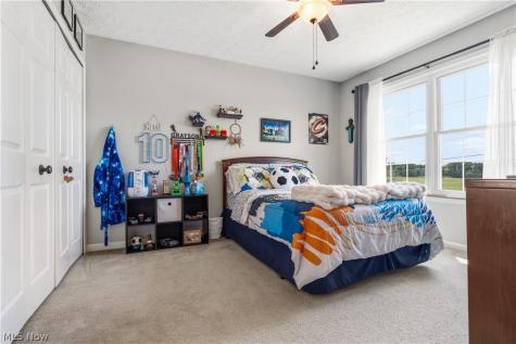 2553 Diamond Street NE Canton OH 44721