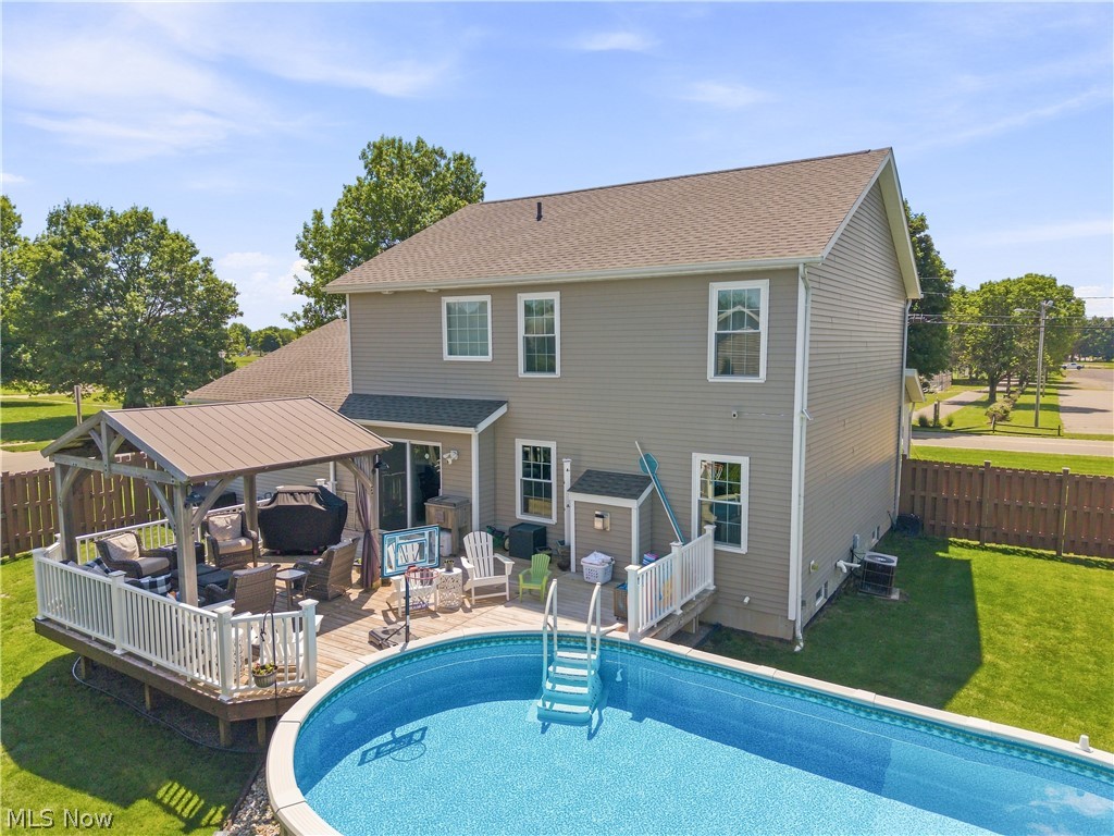 2553 Diamond Street NE Canton OH 44721