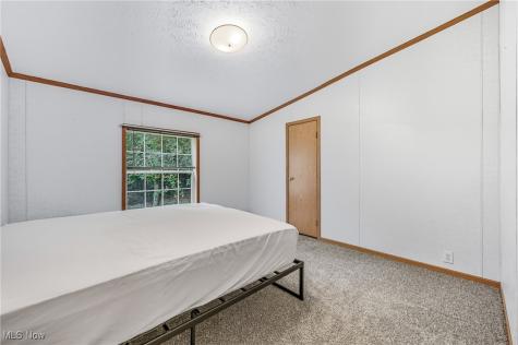 6174 Us Route 6 Pierpont OH 44082