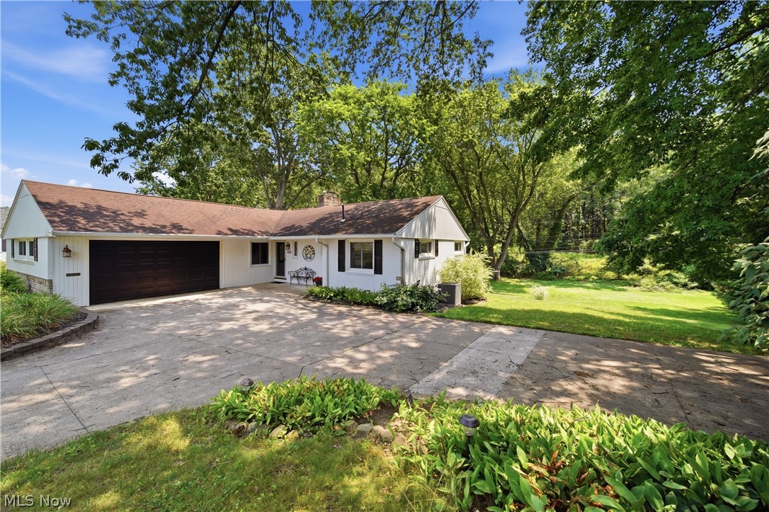 3426 Parkridge Circle NW Canton OH 44718