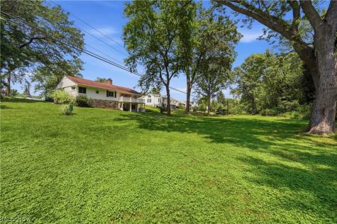 3426 Parkridge Circle NW Canton OH 44718