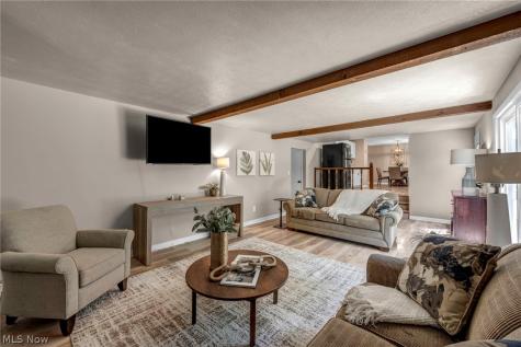 6424 Brighton Drive North Olmsted OH 44070