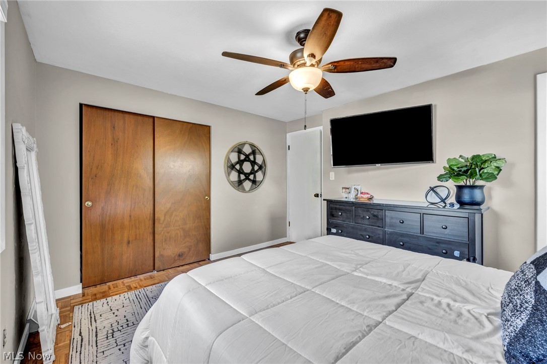 6424 Brighton Drive North Olmsted OH 44070
