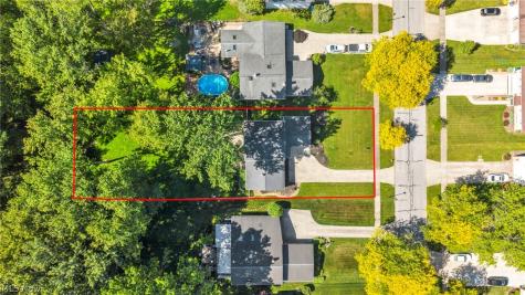 6424 Brighton Drive North Olmsted OH 44070
