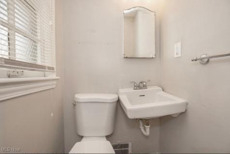 3575 Grosvenor Road Cleveland Heights OH 44118