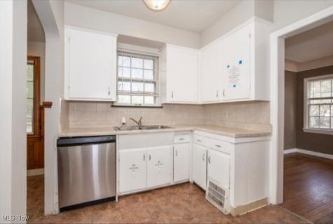 3575 Grosvenor Road Cleveland Heights OH 44118