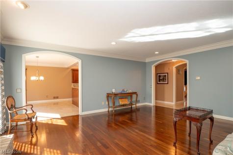4966 Abbey Church Avenue NW Canton OH 44718