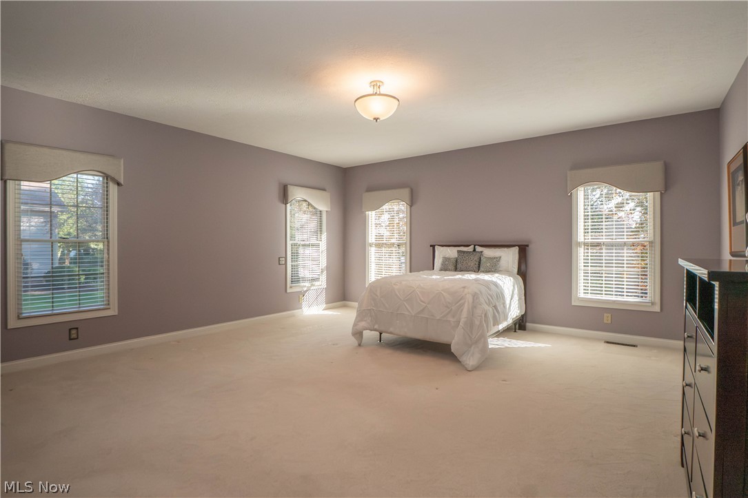 4966 Abbey Church Avenue NW Canton OH 44718