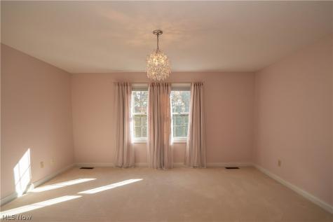 4966 Abbey Church Avenue NW Canton OH 44718