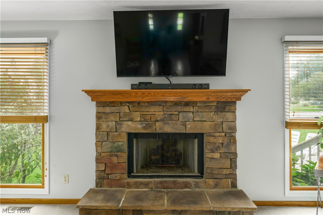411 Hillbrook Drive Cuyahoga Falls OH 44223