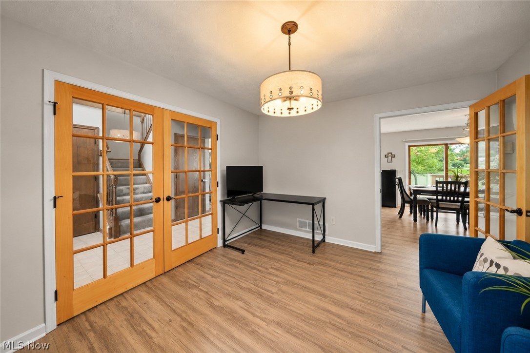 411 Hillbrook Drive Cuyahoga Falls OH 44223