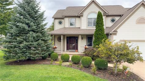 411 Hillbrook Drive Cuyahoga Falls OH 44223