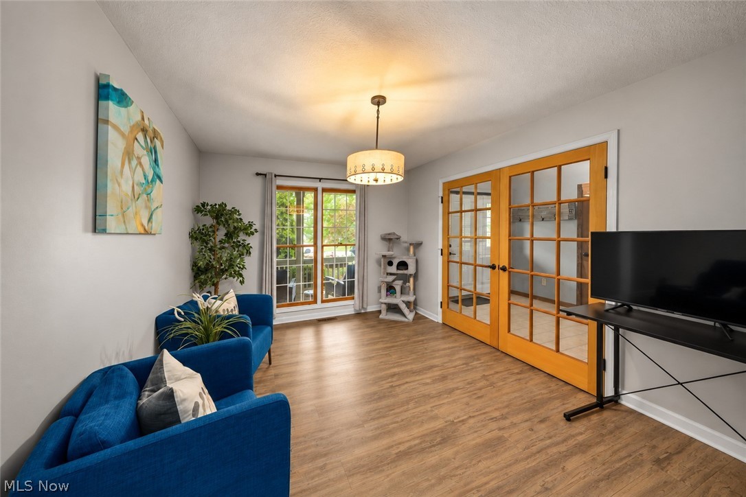 411 Hillbrook Drive Cuyahoga Falls OH 44223