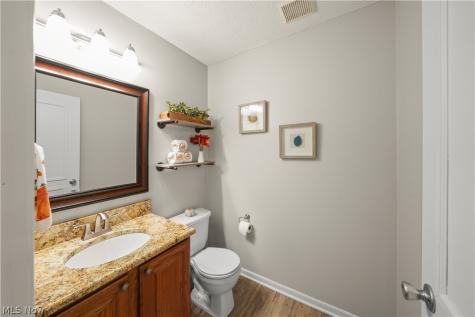 411 Hillbrook Drive Cuyahoga Falls OH 44223