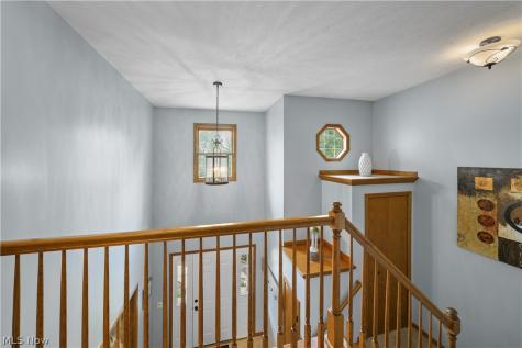 411 Hillbrook Drive Cuyahoga Falls OH 44223