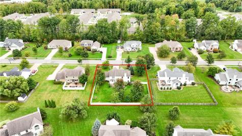 411 Hillbrook Drive Cuyahoga Falls OH 44223