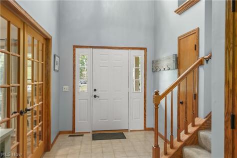 411 Hillbrook Drive Cuyahoga Falls OH 44223