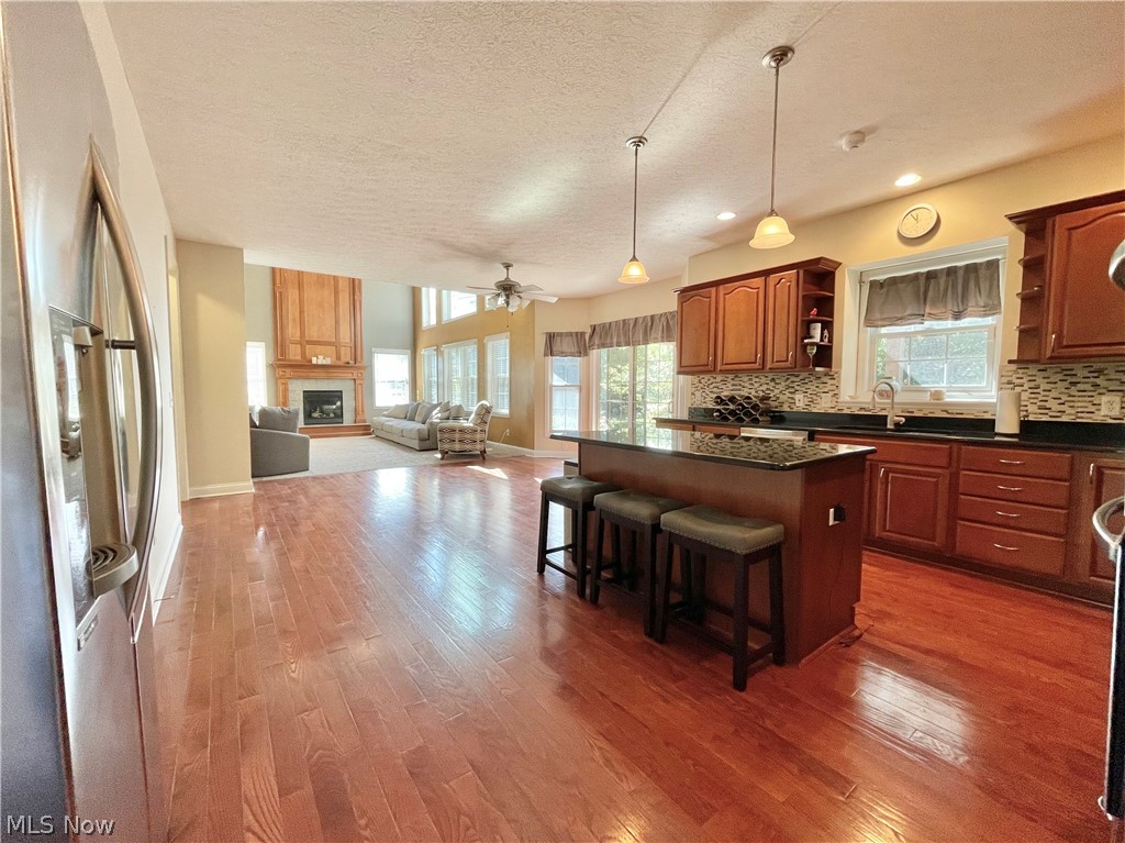 5558 Hollythorn Drive Brecksville OH 44141