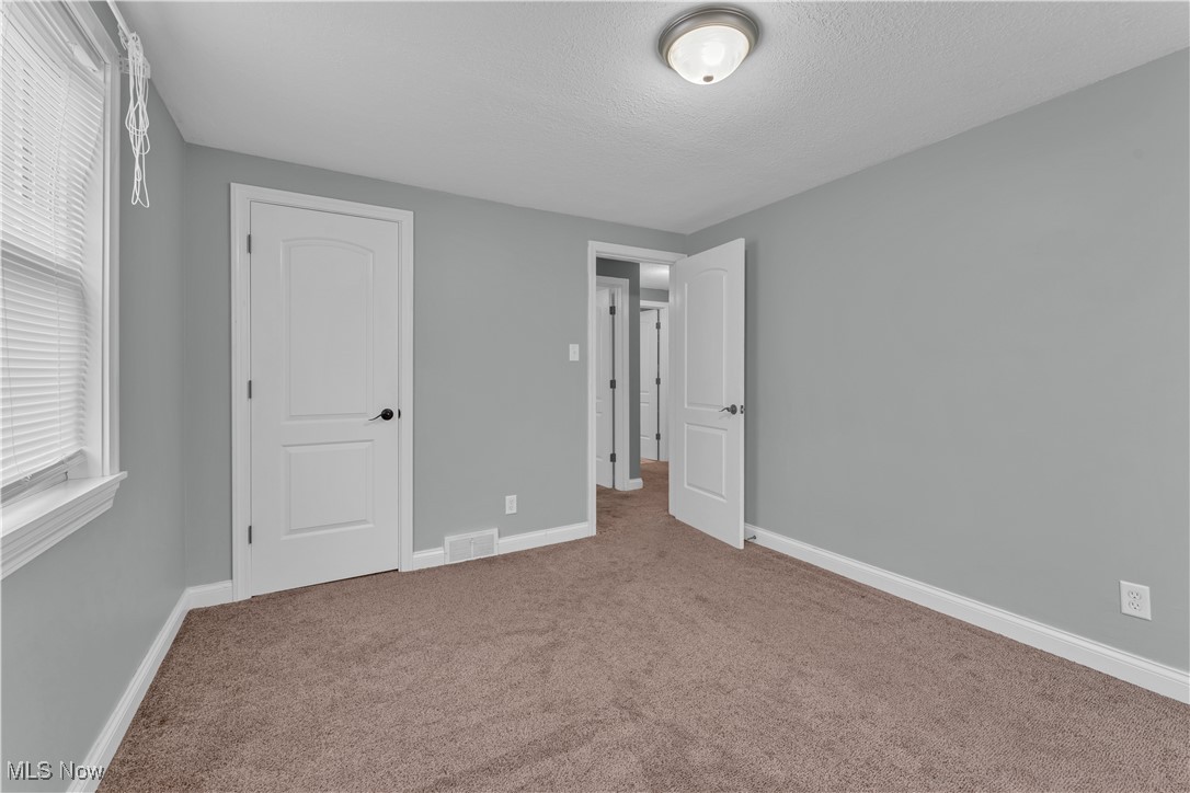 627 Poland Avenue Struthers OH 44471