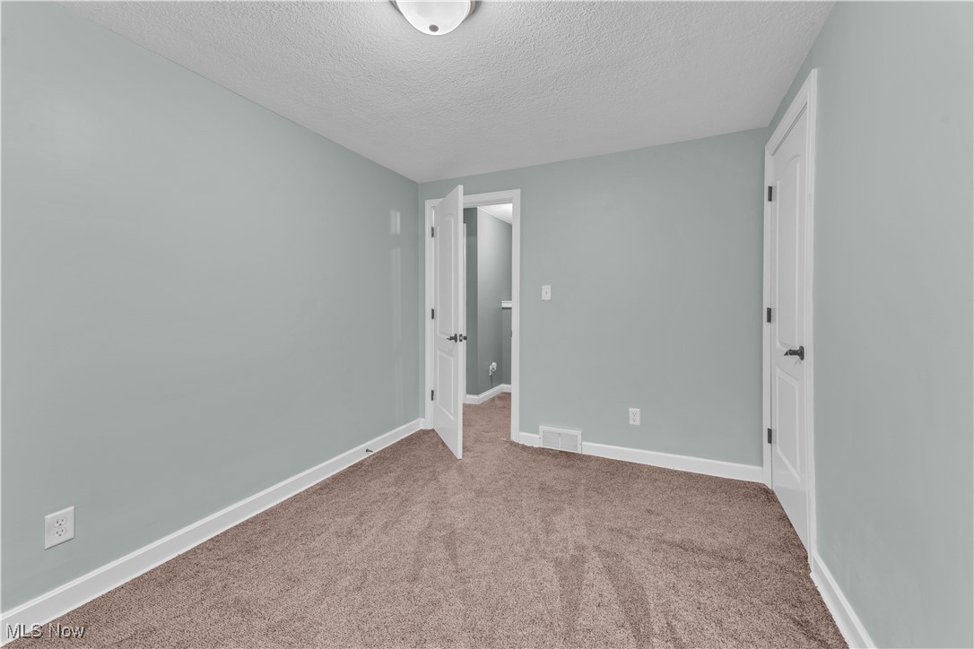 627 Poland Avenue Struthers OH 44471