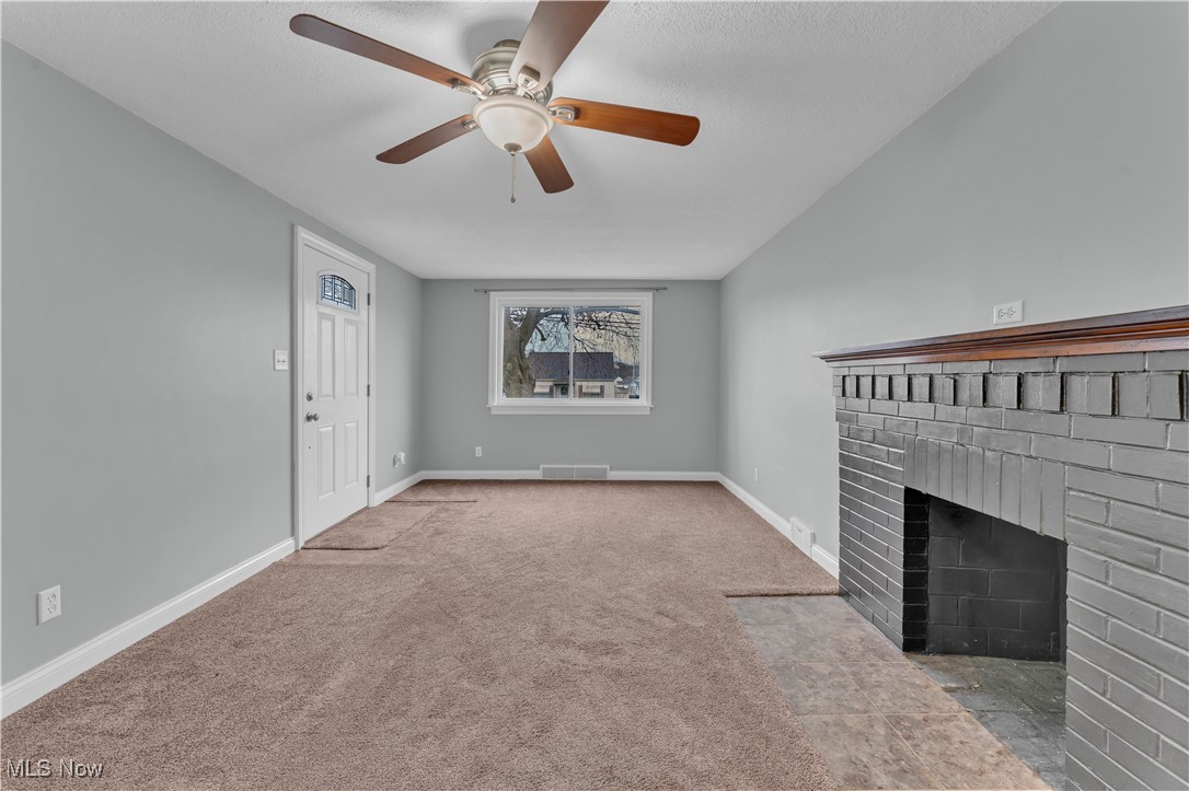 627 Poland Avenue Struthers OH 44471