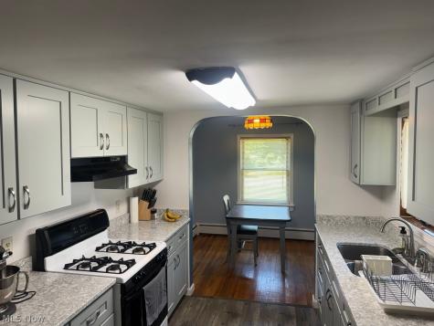 224 Oakwood Street Elyria OH 44035