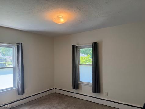 224 Oakwood Street Elyria OH 44035
