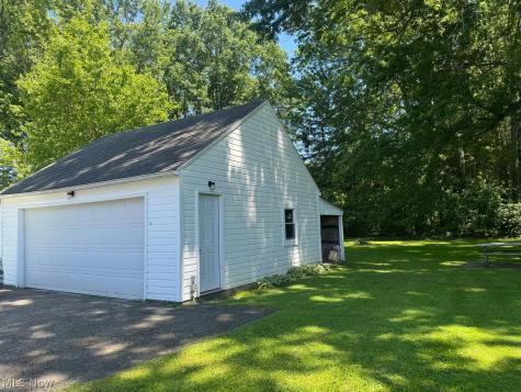 224 Oakwood Street Elyria OH 44035