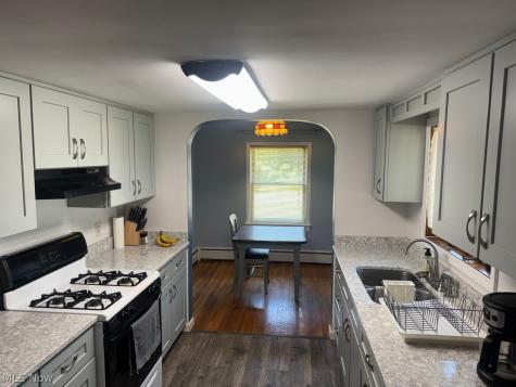 224 Oakwood Street Elyria OH 44035