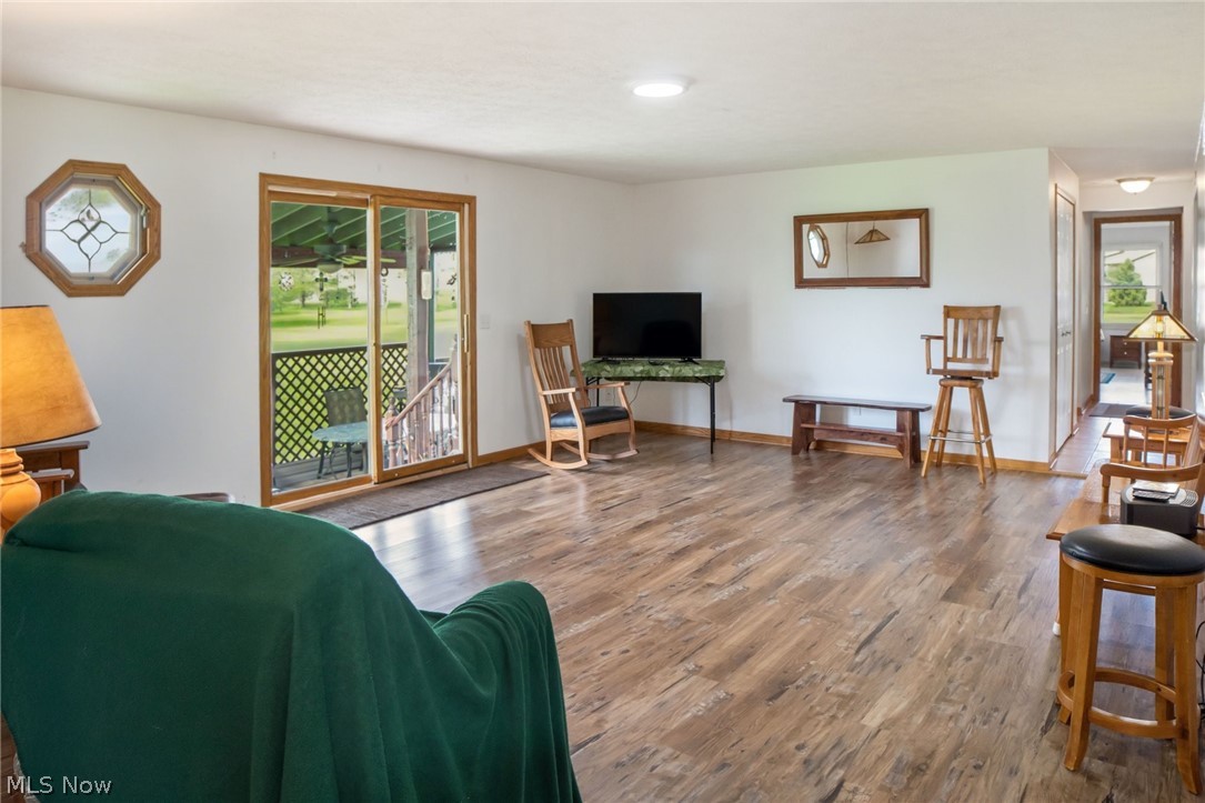 11183 Bloom Road Garrettsville OH 44231