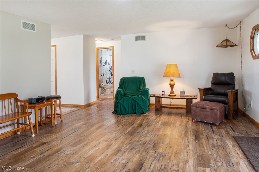 11183 Bloom Road Garrettsville OH 44231